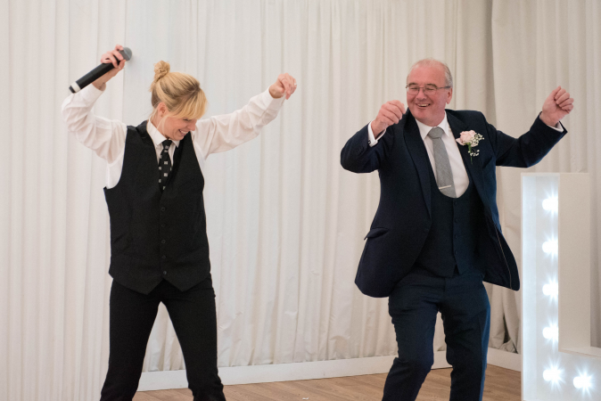 The Tailors Singing Waiters! - Photo 8