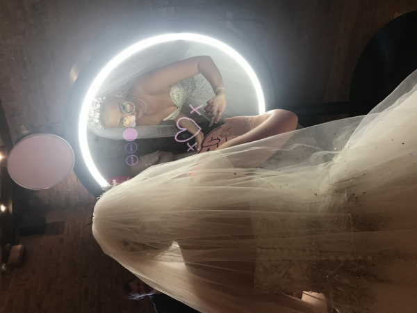 Luxury Beauty Mirror Booth - Photo 9