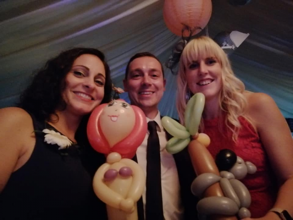 Nick Twist - Magician and Balloon artist - Photo 6