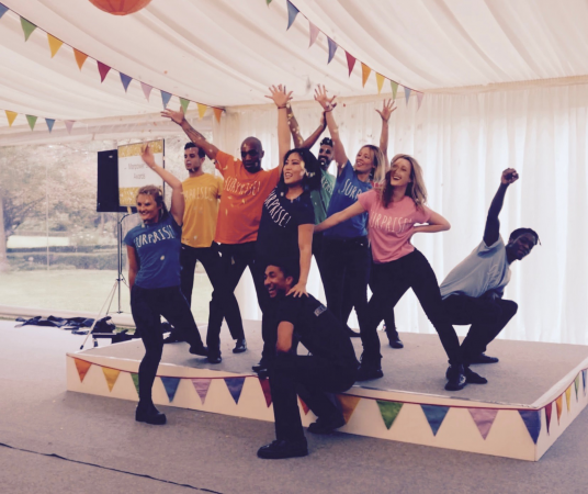 Surprise Dancing Waiters! - Photo 3