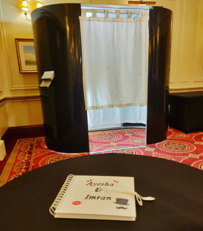 Photo Booth - Photo 2