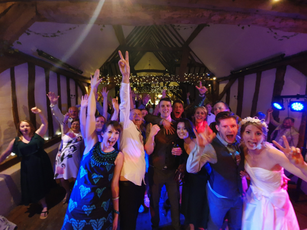 The Hound Dogs - Photo 4