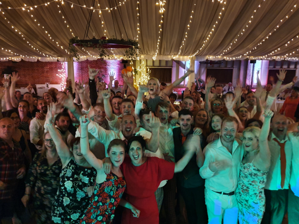 The Hound Dogs - Photo 5