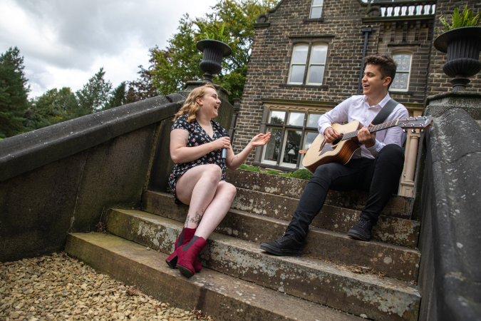 Becky & Josh - Photo 6