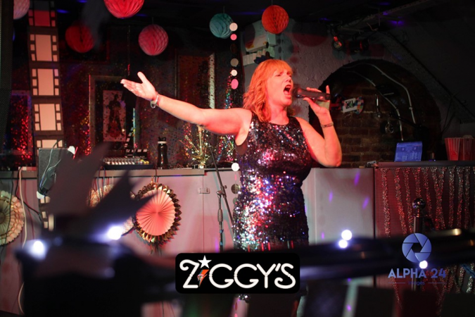 Sandy Smith - Photo 5