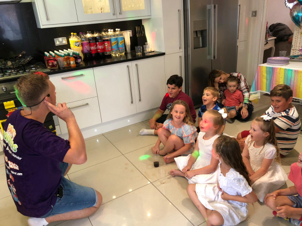 Party Monsters Entertainer - Photo 10