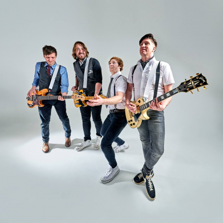 The Review - Photo 3