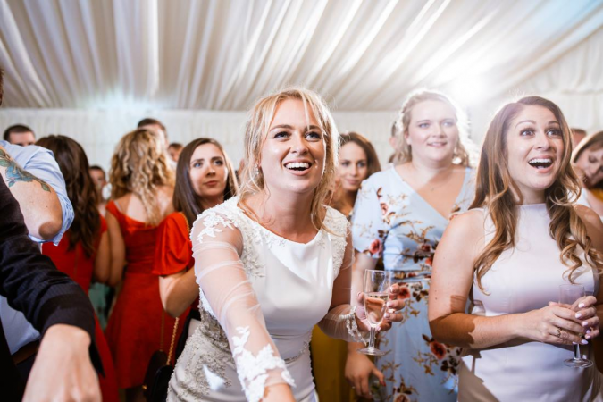 The Review - Photo 6