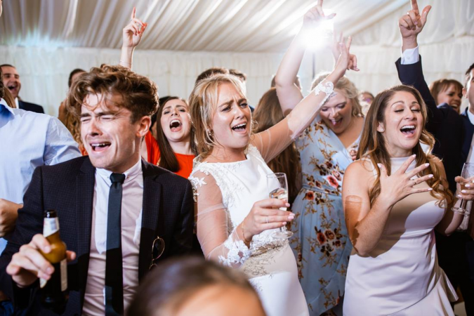 The Review - Photo 8