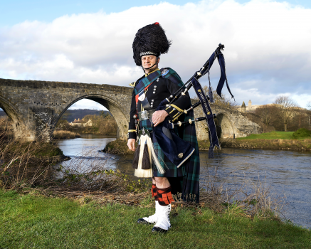 Thistle Piping Central Scotland
