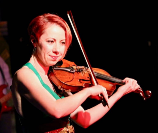 Lively Irish Band - Photo 3