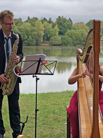 Lizzy Bennie Musician - Photo 9