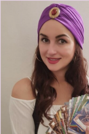 Nicola Kelleher Fortune Teller - Photo 2