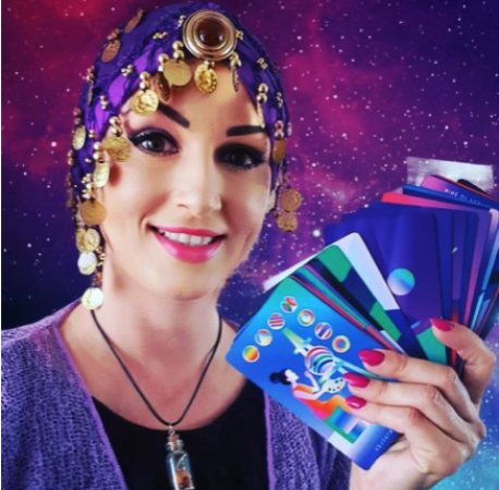 Nicola Kelleher Fortune Teller - Photo 17