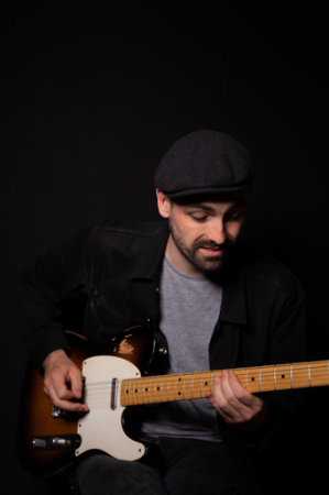 Luke Godwin - Photo 4