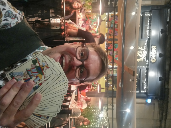 Amazing Tarot Reader Atticus Green - Photo 3