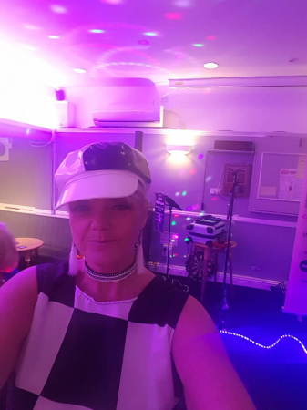 Anna Nightingale - Photo 6