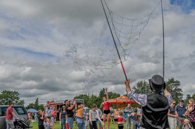 The Amazing Bubble Show  - Photo 2