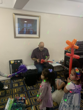 Adam Magician Extraordinaire - Photo 6