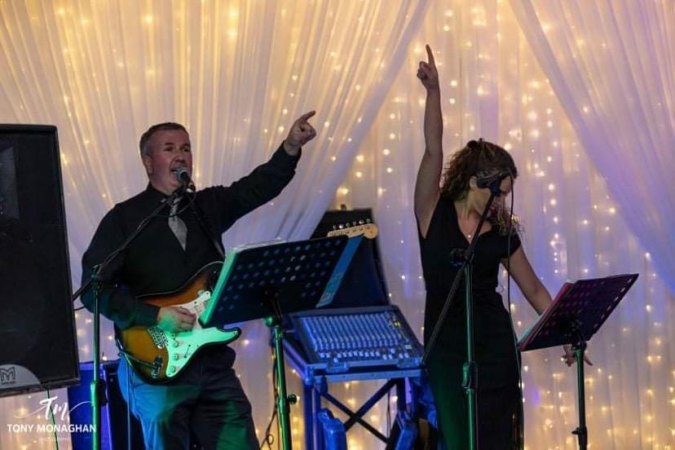 The Hitmen & Her - Photo 24