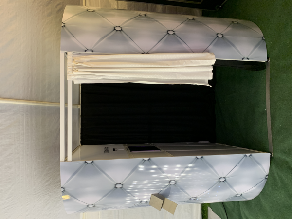 Photo booth or mirror booth - Photo 4