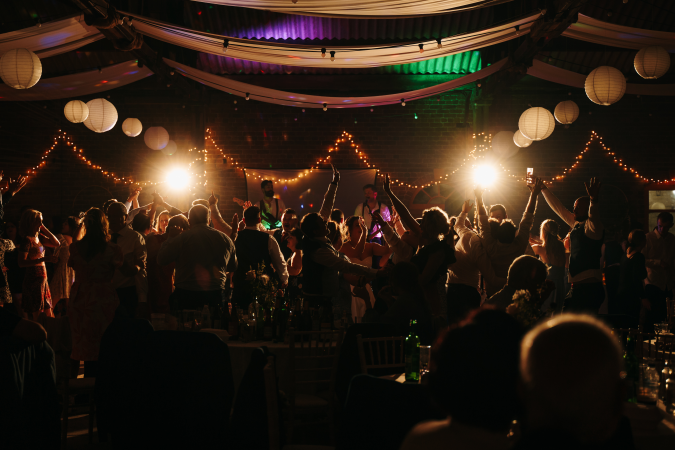 Little Lions - Photo 4