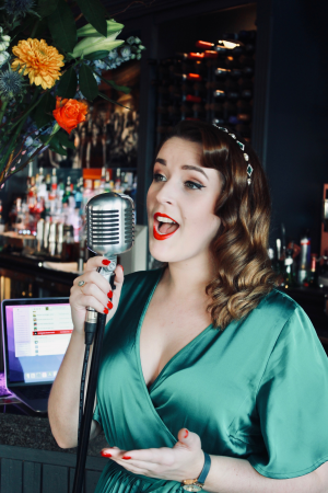 Victoria Bass - Photo 5