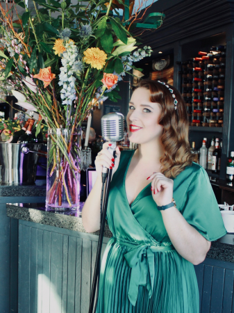 Victoria Bass - Photo 7