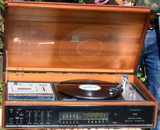 Andrew Flintham's Vintage Vinyl Greatest Hits - Photo 3