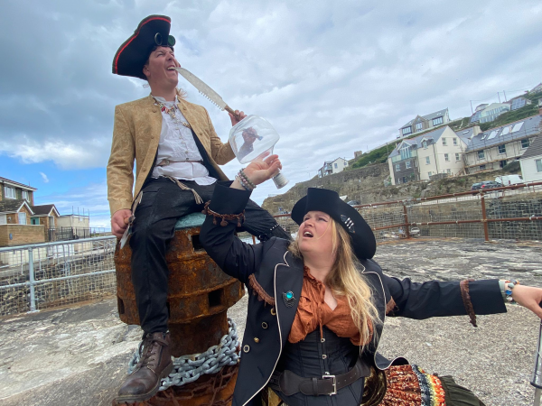 Danger Pirate or Viking Juggling Show - Photo 2