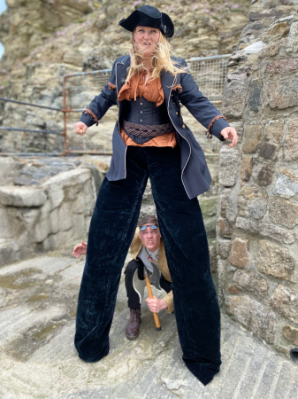 Pirate or Queens Guard Stilt walking  - Photo 3