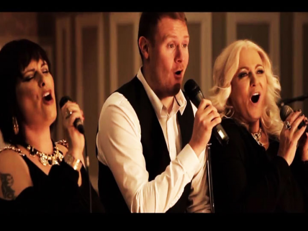 The Collective - Photo 2