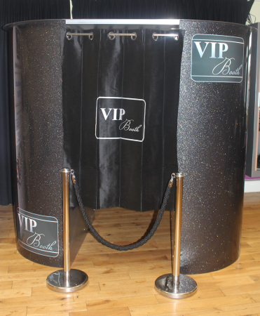 Bronze Photo Booth Package - Photo 2