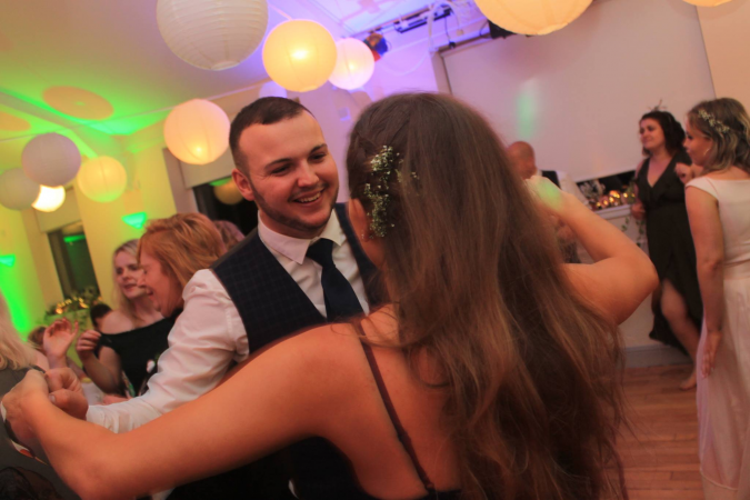 Jim Moore - Scotland's Party DJ - Photo 4