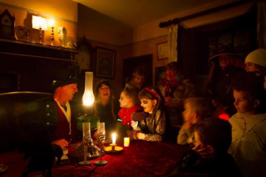 Tarot Readers
