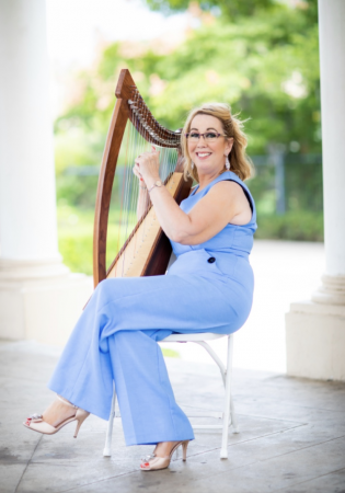 Patricia Daly Wedding Harpist & Singer - Photo 3