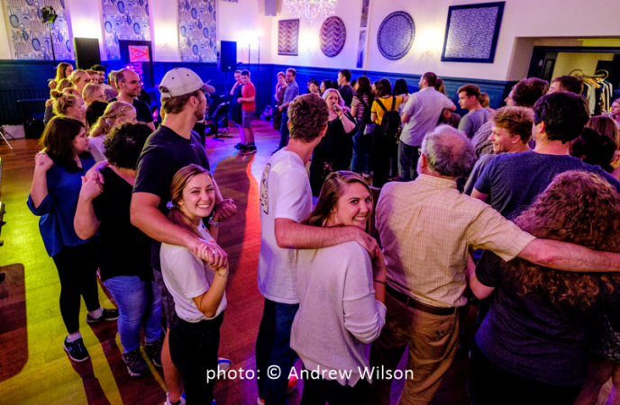 Annasach Ceilidh Band - Photo 7