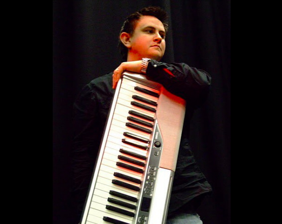 Dan Phelps - Photo 4