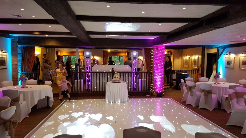 The Surrey Wedding DJ - Photo 13