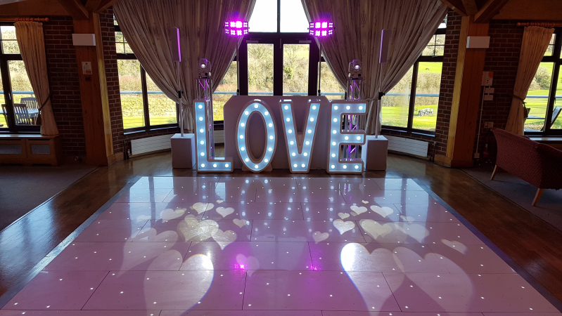 The Surrey Wedding DJ - Photo 22