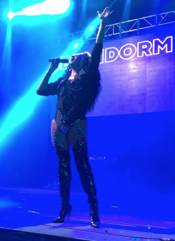 Cher in Drag, LIVE!