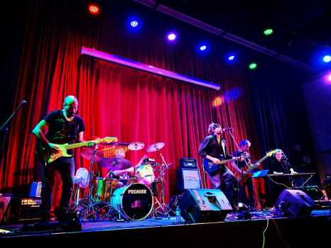 Oliver Sean & Band 