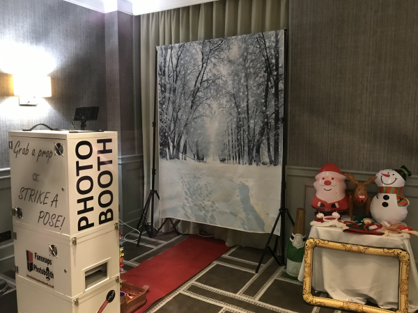 3 Hour Photo Booth Hire - Photo 10