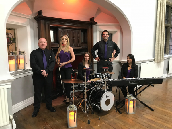 The Blackstaff Céilí Band - Photo 4