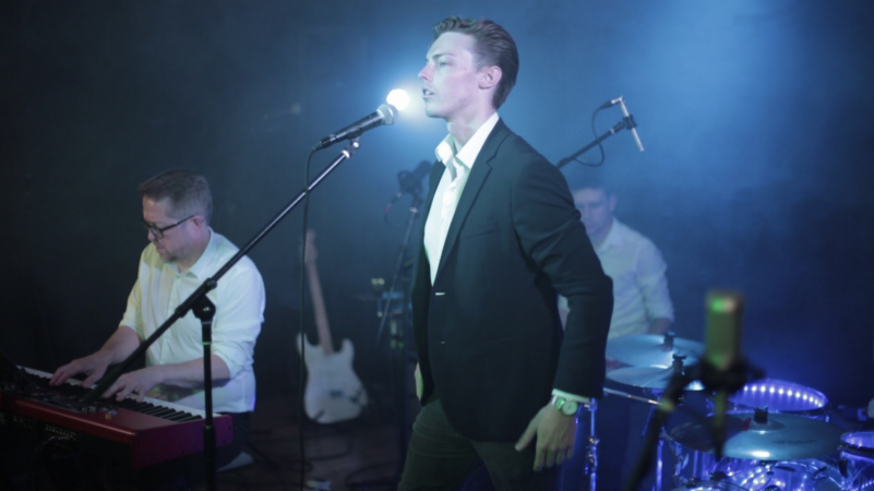 The Club Classics Band - Photo 11