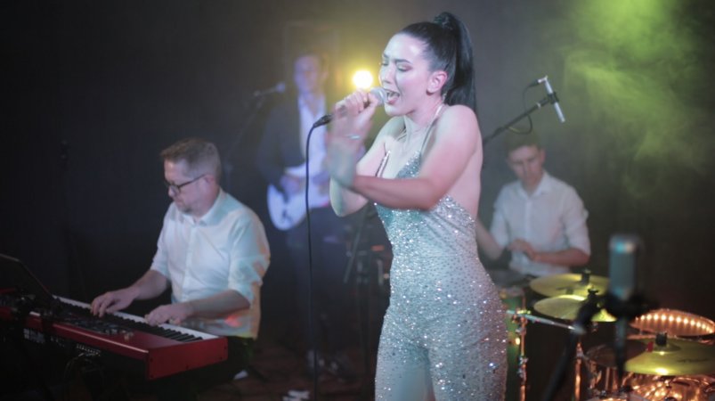 The Club Classics Band - Photo 15