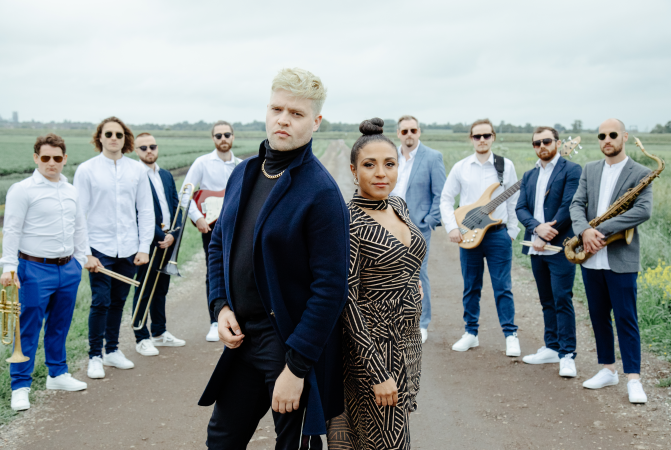 MK & the Misters  - Photo 4