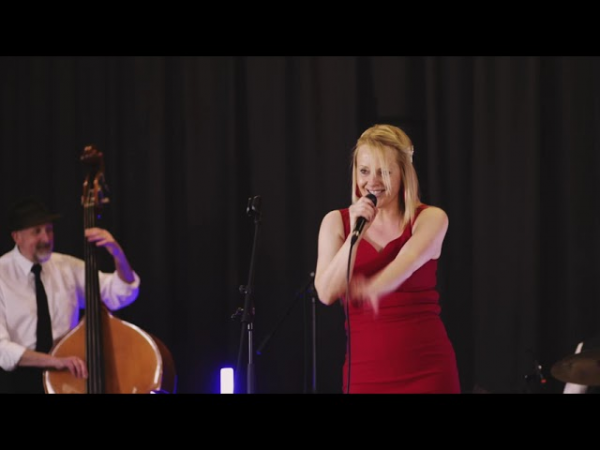 Pink Champagne Duo / Trio / Quartet  - Photo 24