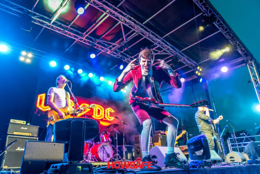 LET THERE B/DC - A Tribute to AC/DC